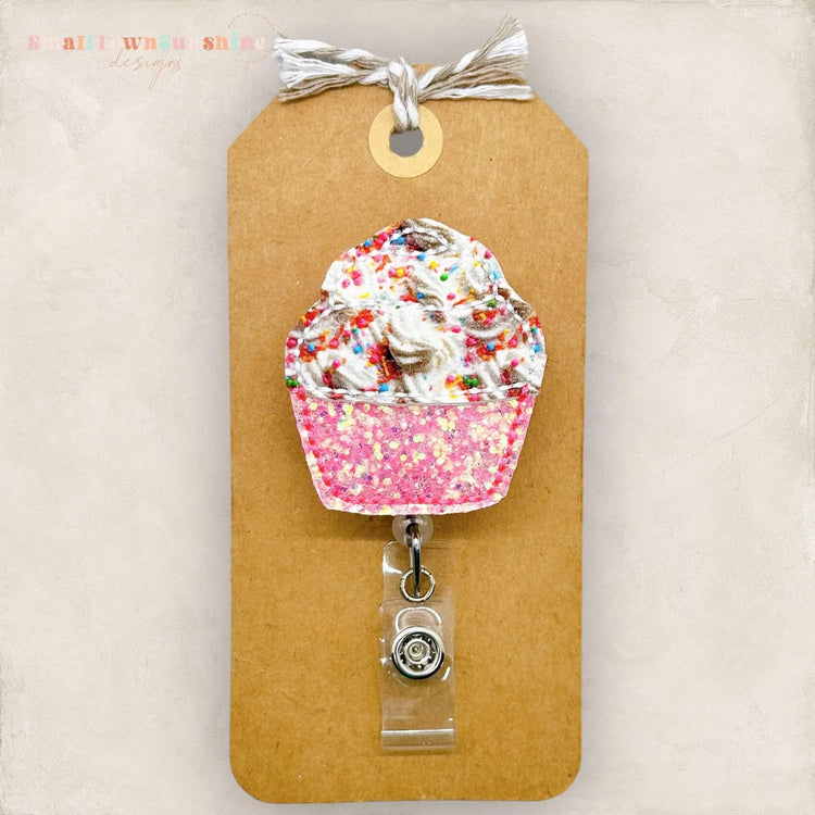 Fancy Cupcake Badge Topper